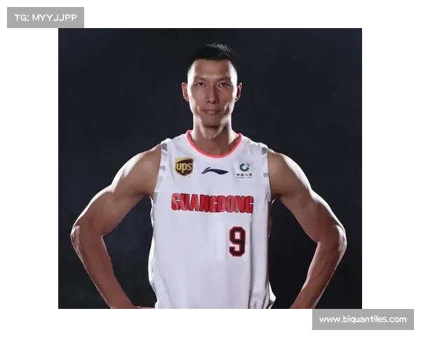 战术革新与团队协作 CBA球队成功背后的核心因素解析 战术革新与团队协作 CBA球队成功背后的核心因素解析